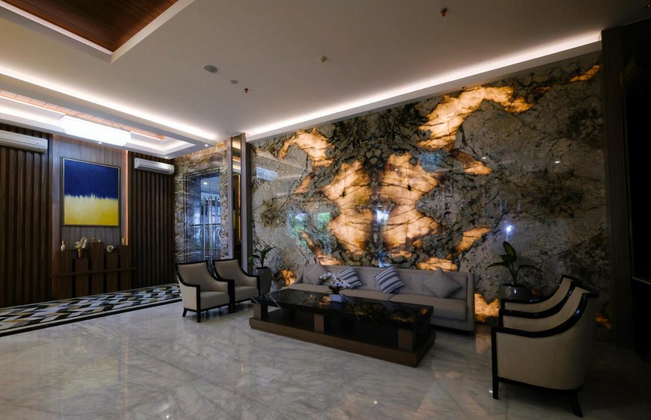 Dream Of Aventus Hotel Kuta Kuta Lombok Buitenkant foto