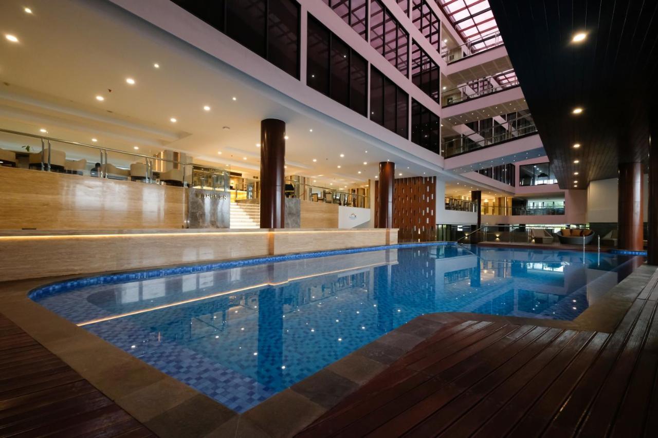 Dream Of Aventus Hotel Kuta Kuta Lombok Buitenkant foto